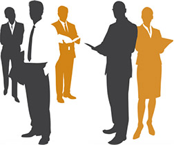 Formálódó új közszolgálati életpálya, különös tekintettel a munkaköralapú rendszer bevezetése irányába tett hazai kísérletekre