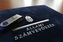 Miként támogatja az Állami Számvevőszék a jó kormányzást a közpénzügyek területén?