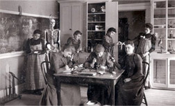 Az első magyar orvosnők nyomában