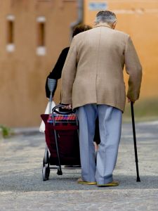 A mellényt újra kell gombolni